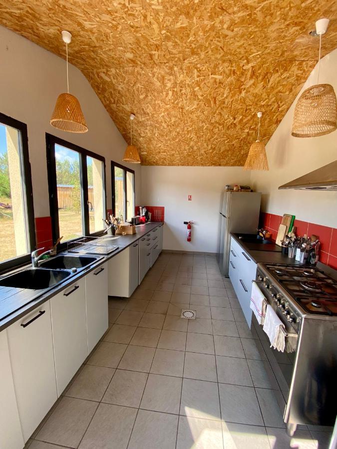 Camping La Kahute - Tente Lodge Au Coeur De La Foret 卡尔康 外观 照片